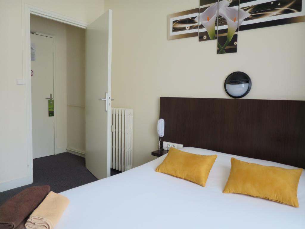 Hotel De La Paix Caen Bilik gambar