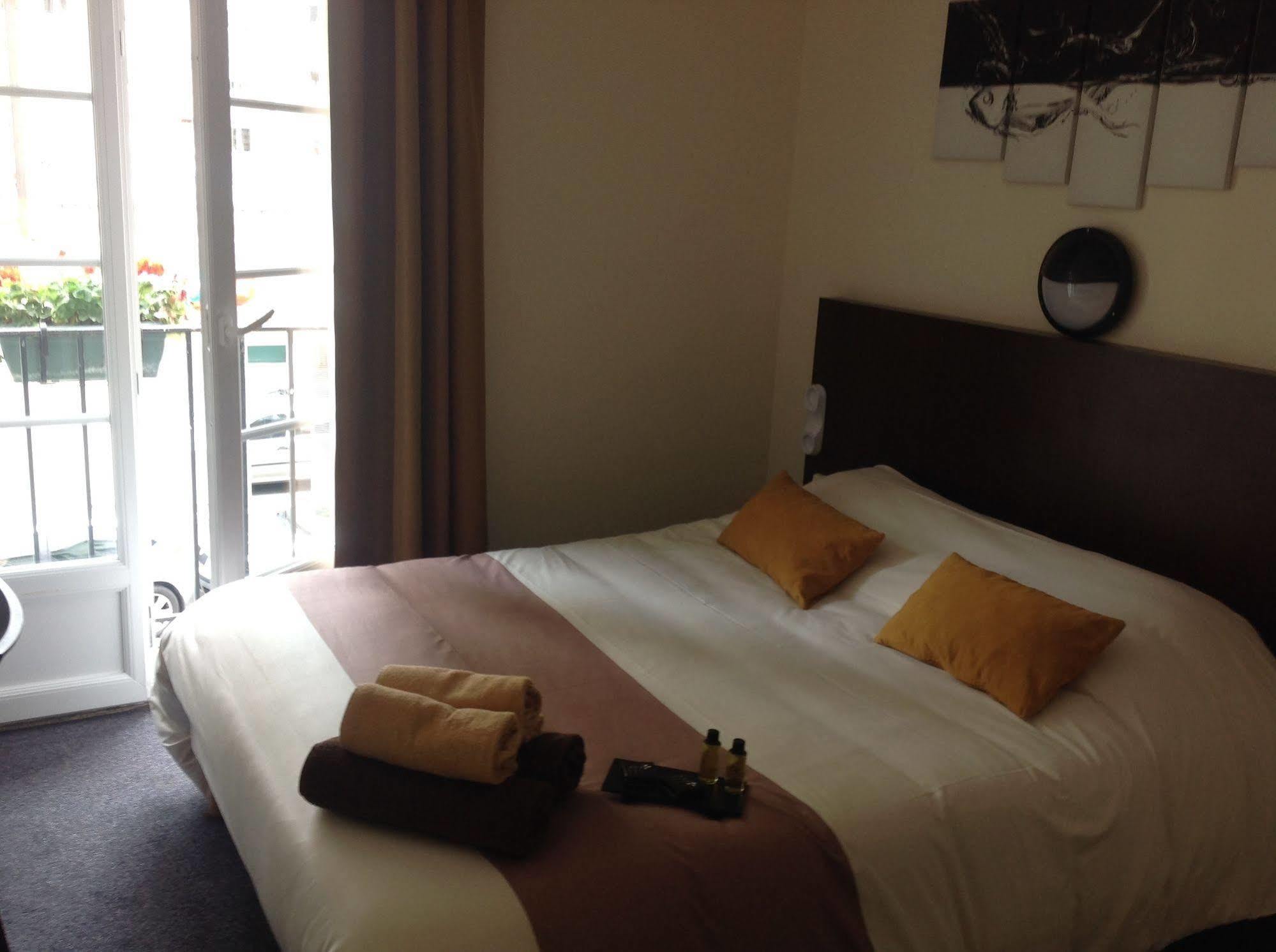 Hotel De La Paix Caen Luaran gambar
